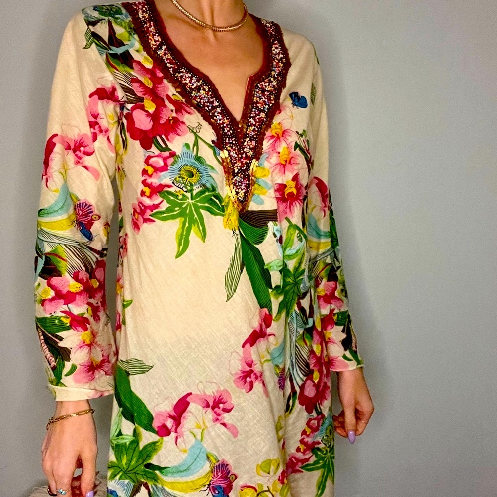 WAYAN Floral Embellished hand beaded  V-Neck MINI dress